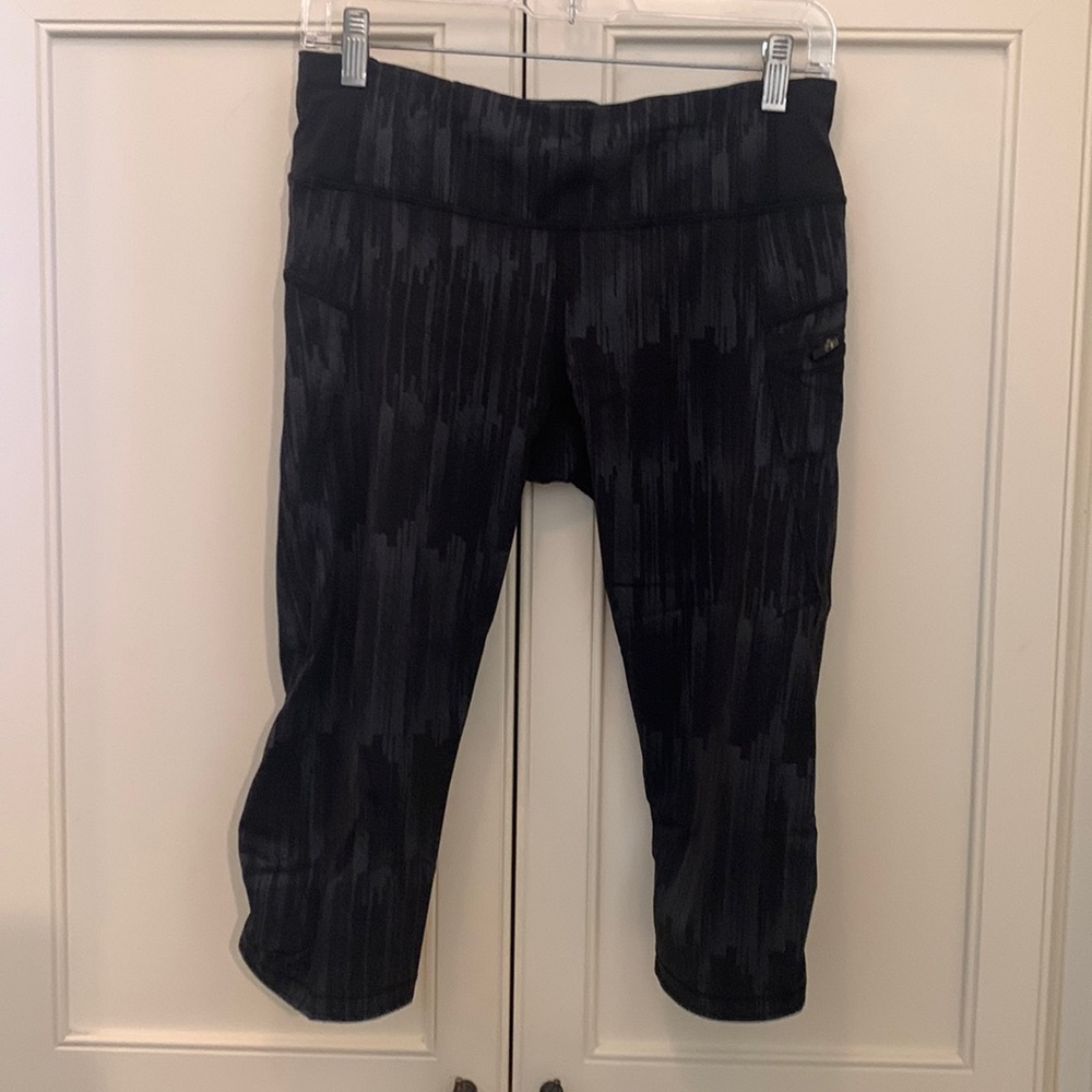 Lululemon cropped leggings